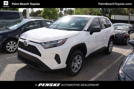 2025 Toyota RAV4 LE SUV
