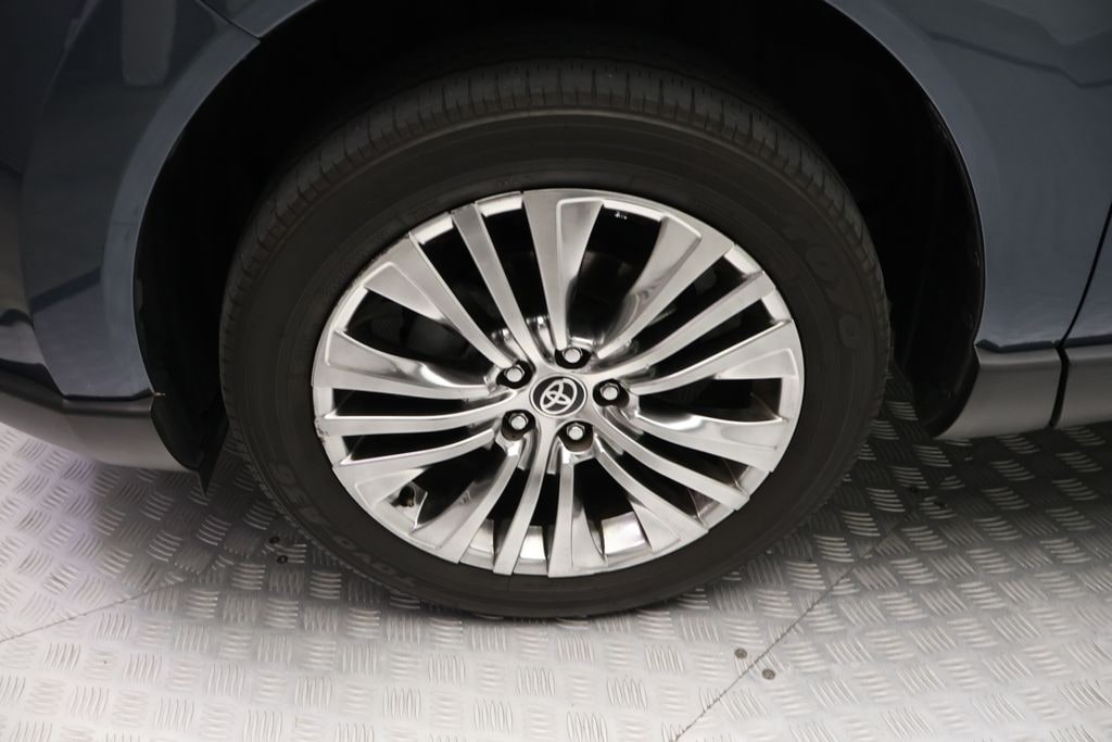 Certified 2023 Toyota Venza XLE SUV