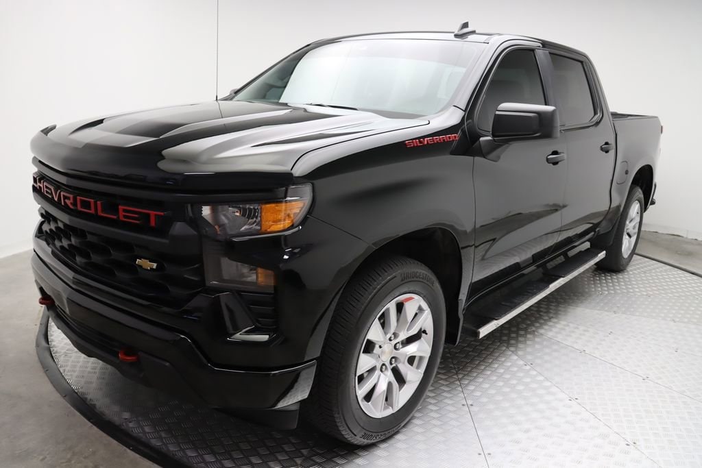 Used 2024 Chevrolet Silverado 1500 Custom with VIN 3GCPABEK6RG300393 for sale in West Palm Beach, FL