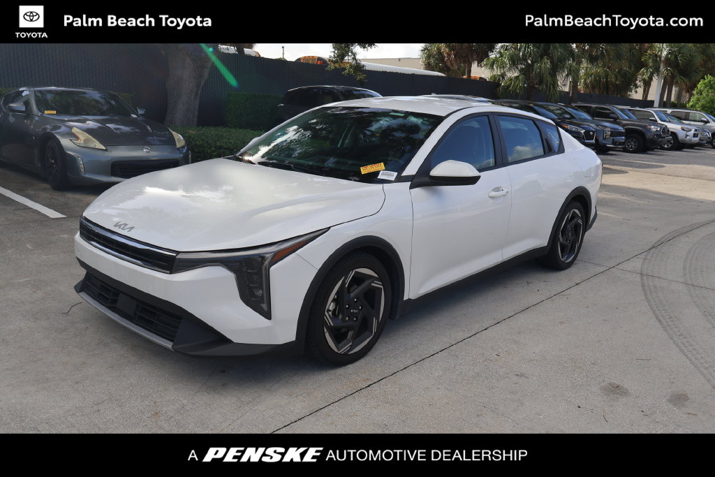 2025 Kia K4