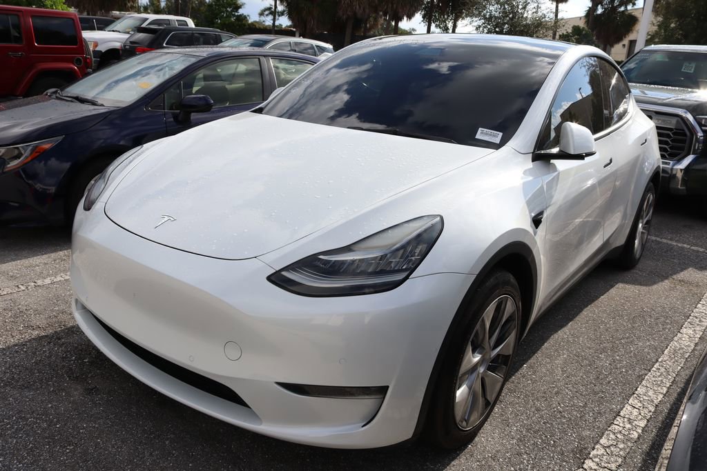 Used 2022 Tesla Model Y Long Range with VIN 7SAYGDEE5NF379339 for sale in Northfield, Minnesota