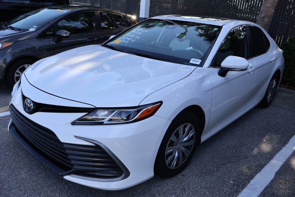 Used 2024 Toyota Camry Hybrid LE Sedan