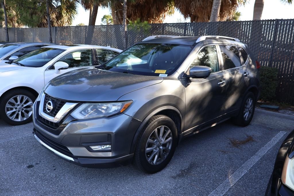 2017 Nissan Rogue SV