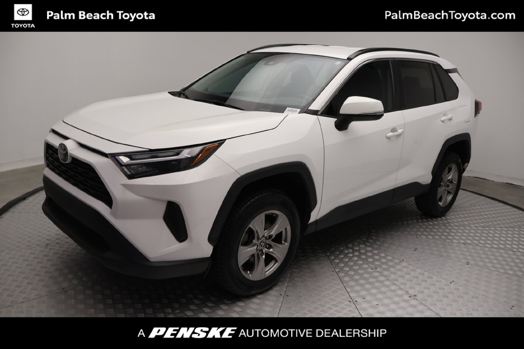 Used 2022 Toyota RAV4 XLE SUV