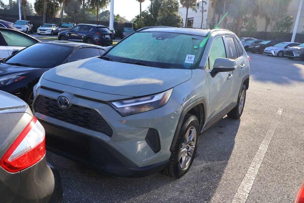 2022 Toyota RAV4 Hybrid SUV 