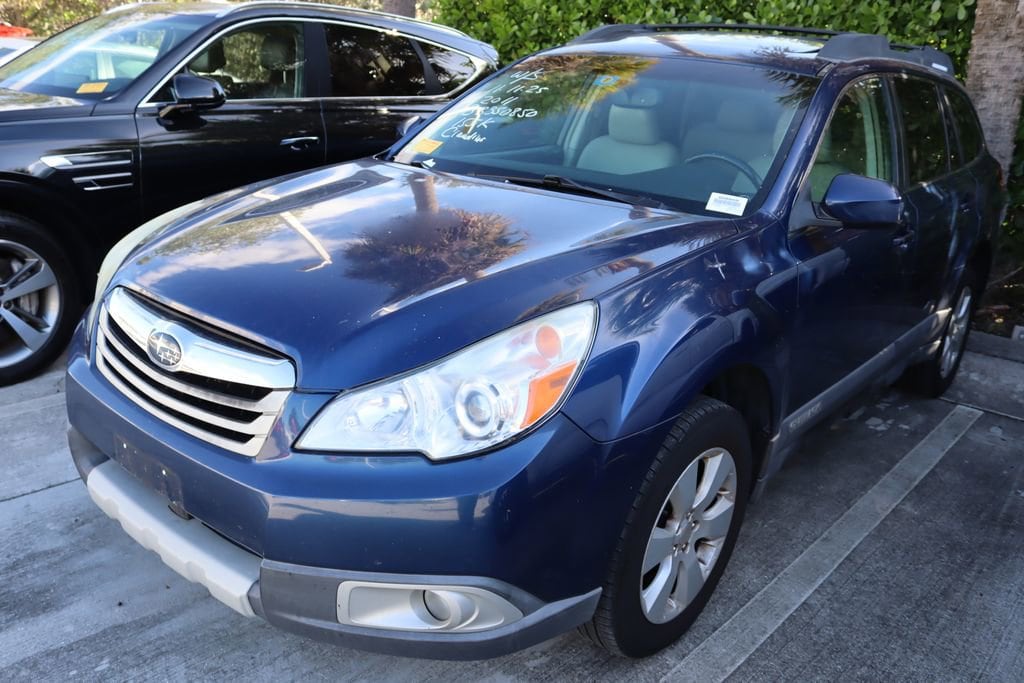 Used 2011 Subaru Outback 2.5i SUV