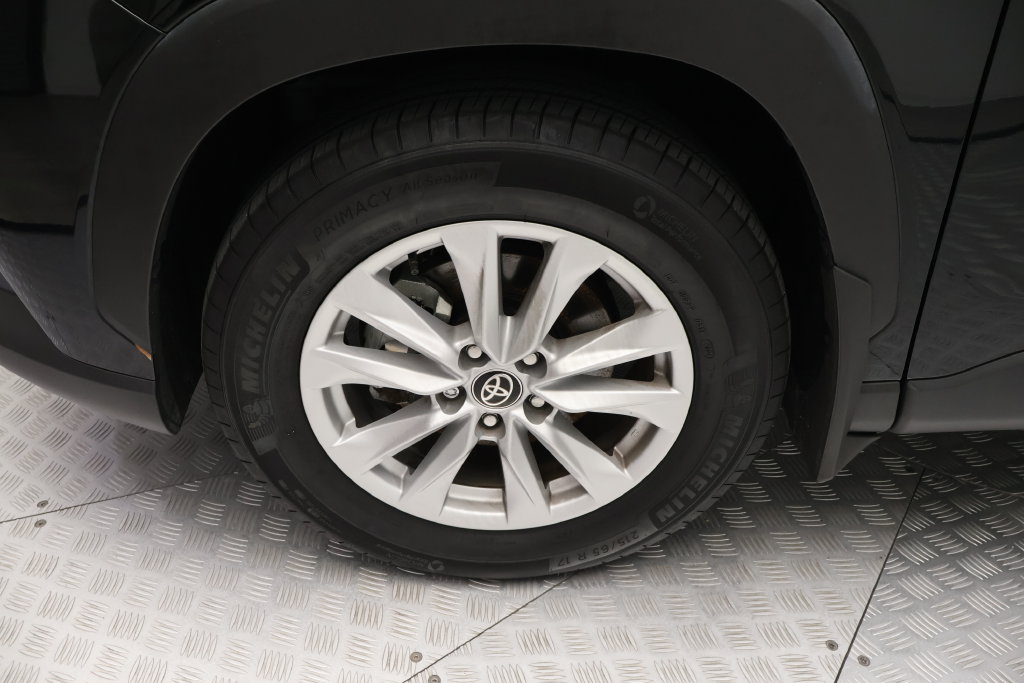 Certified 2025 Toyota Corolla Cross LE SUV