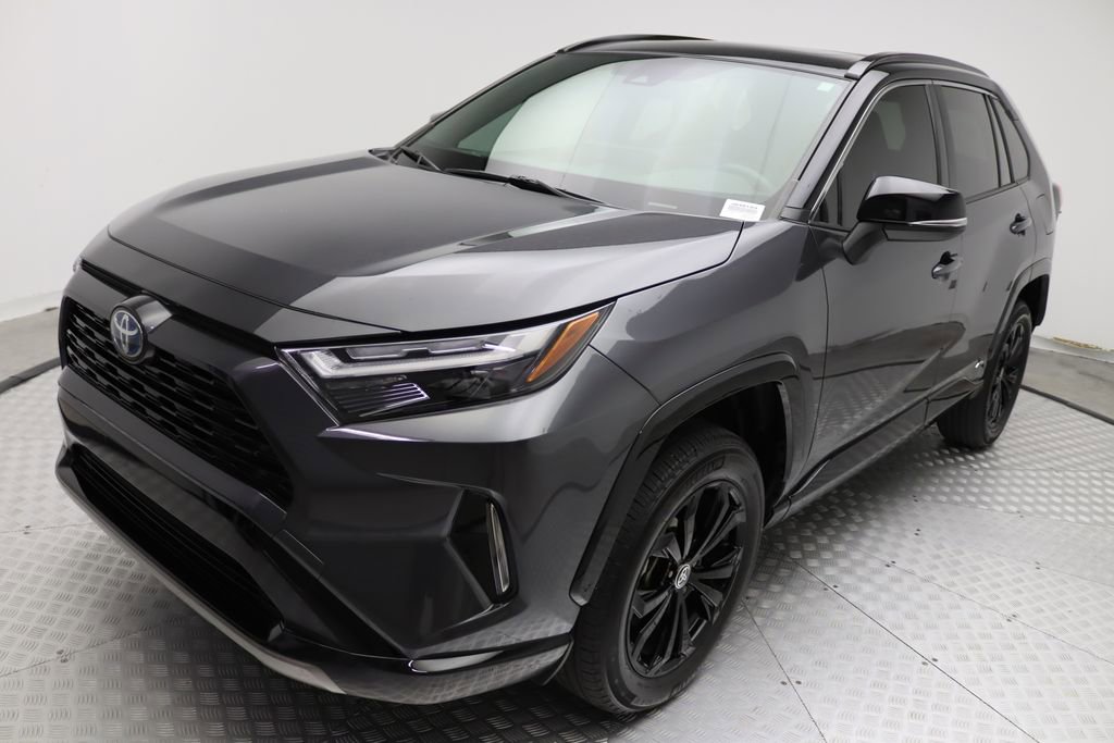 2023 Toyota RAV4 Hybrid XSE photo 2