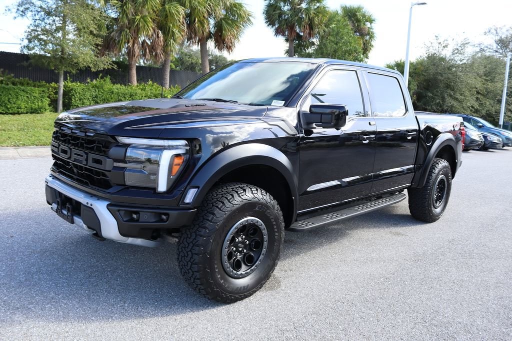 2025 Ford F-150 Raptor's photo
