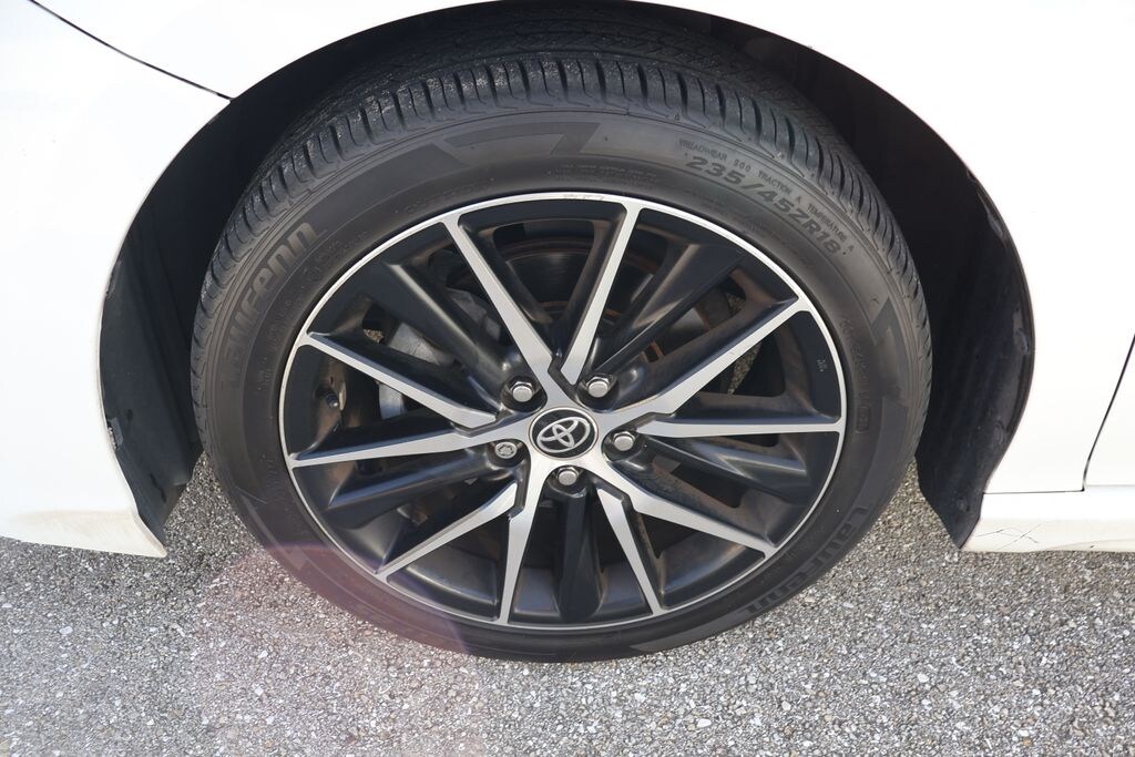 Used 2022 Toyota Camry SE Sedan