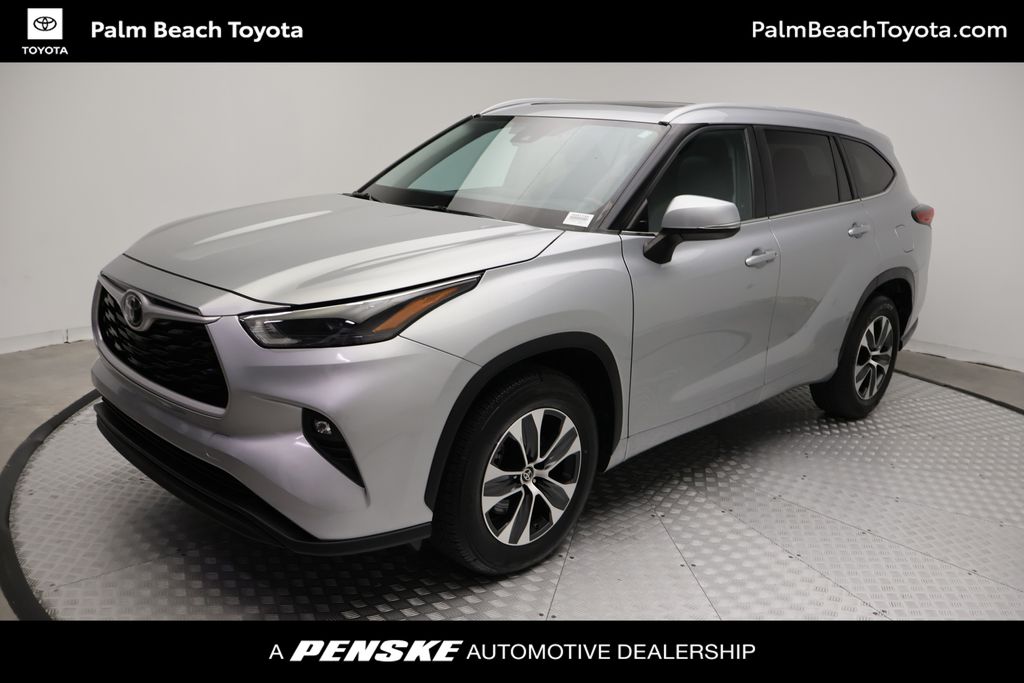 2023 Toyota Highlander SUV 