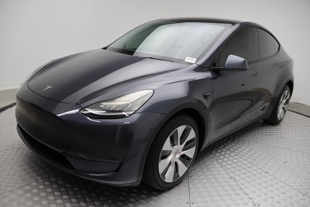 Used 2021 Tesla Model Y Long Range with VIN 5YJYGDEE0MF070289 for sale in West Palm Beach, FL