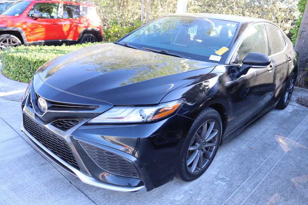 2021 Toyota Camry XSE photo 2