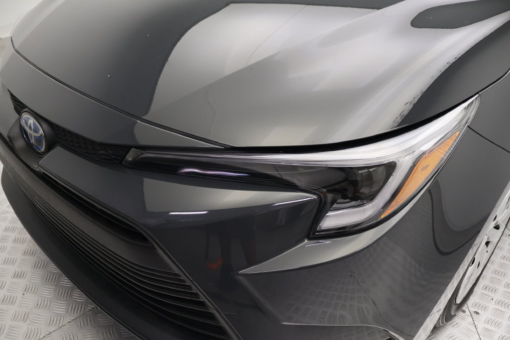 Certified 2025 Toyota Corolla Hybrid LE Sedan