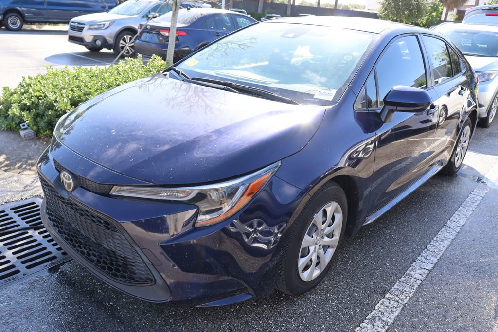 Used 2021 Toyota Corolla LE with VIN JTDEPMAE7MJ182475 for sale in West Palm Beach, FL