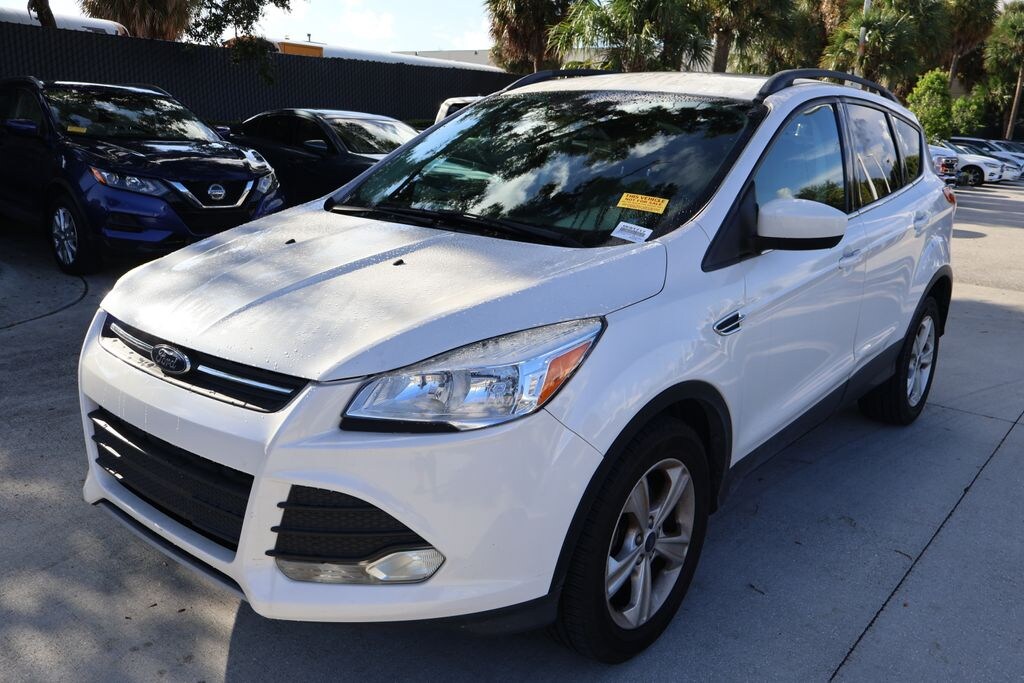 Used 2016 Ford Escape SE SUV