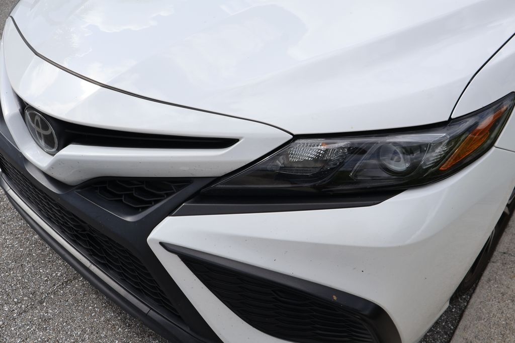 Used 2024 Toyota Camry SE Sedan
