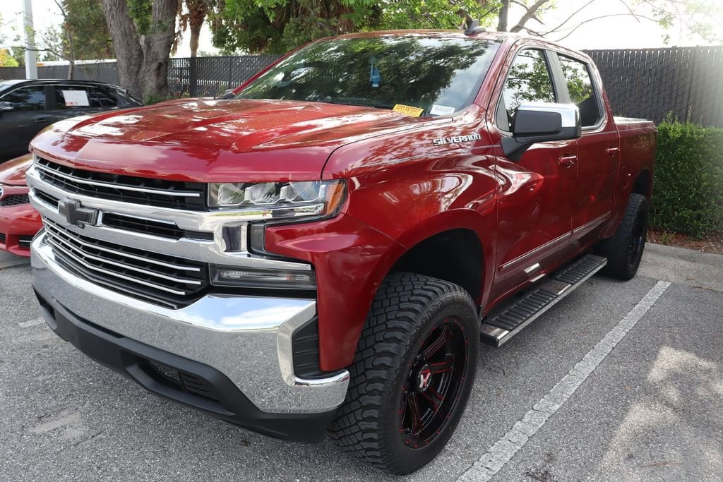 Used 2019 Chevrolet Silverado 1500 LT with VIN 1GCPWCED4KZ127598 for sale in West Palm Beach, FL