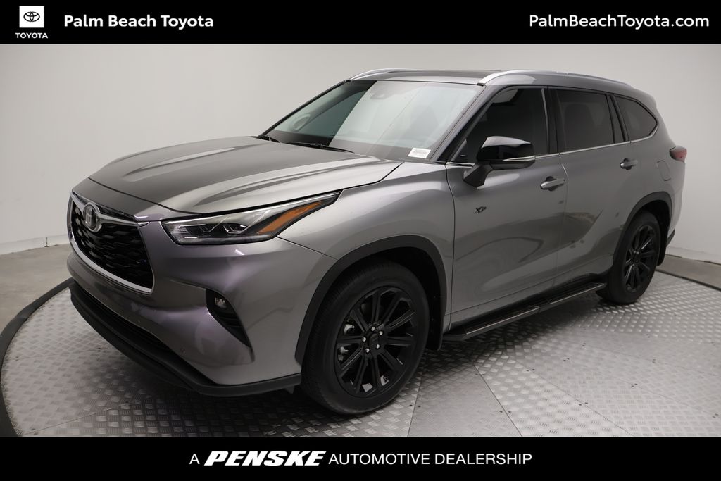 2026 Toyota Highlander SUV 