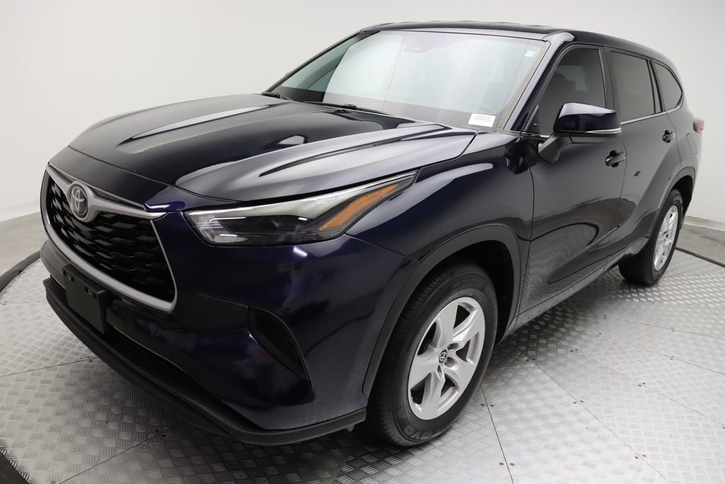 Certified 2023 Toyota Highlander L with VIN 5TDKDRAH9PS036346 for sale in West Palm Beach, FL