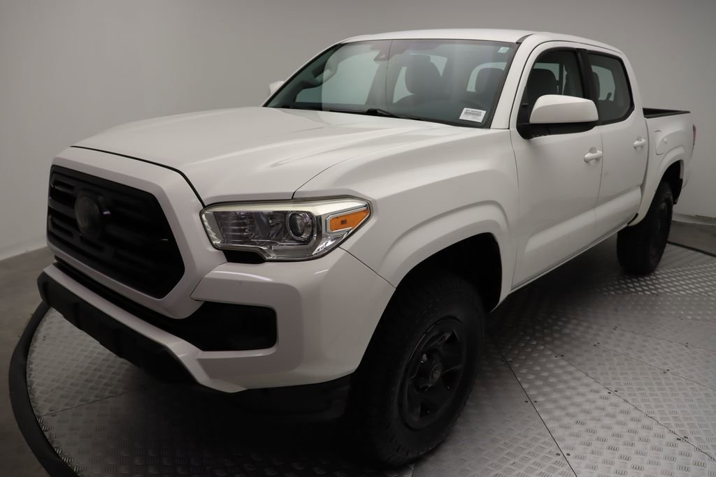 2018 Toyota Tacoma SR photo 2