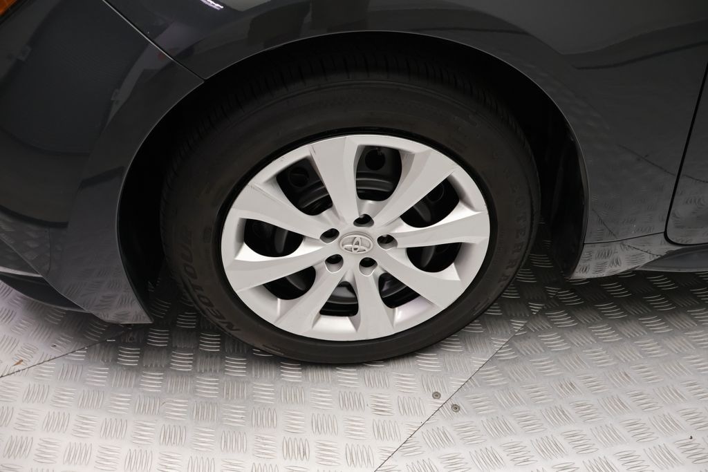 Certified 2024 Toyota Corolla LE Sedan
