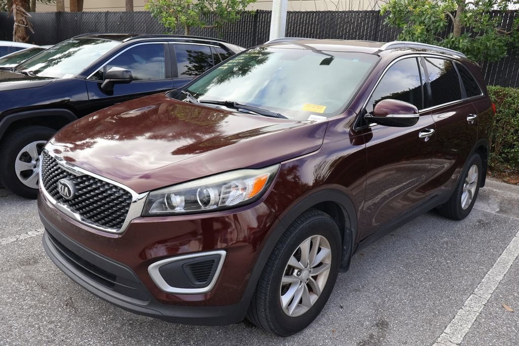 Used 2018 Kia Sorento LX with VIN 5XYPG4A33JG403444 for sale in West Palm Beach, FL