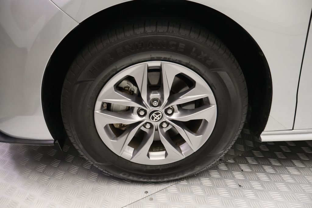 Certified 2023 Toyota Sienna LE Minivan/Van