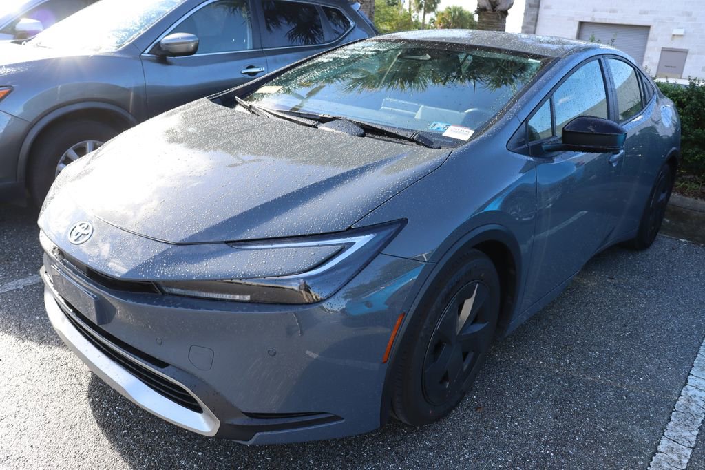 Used 2024 Toyota Prius Prime SE with VIN JTDACACU1R3014498 for sale in West Palm Beach, FL