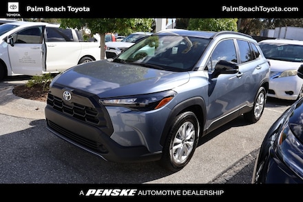 2026 Toyota Corolla Cross LE SUV
