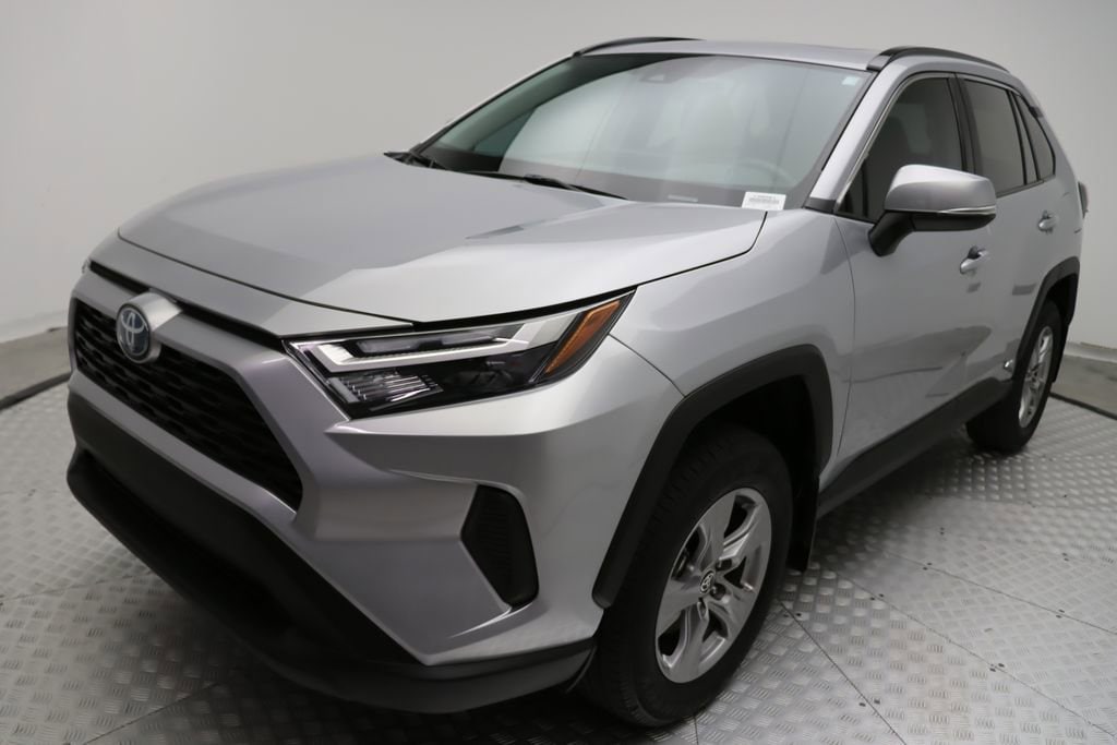 Certified 2024 Toyota RAV4 XLE with VIN 4T3RWRFV9RU138061 for sale in West Palm Beach, FL