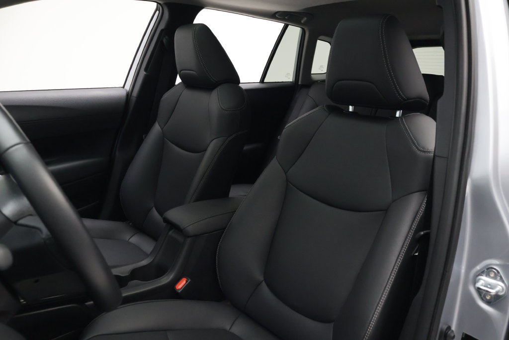 2026 Toyota Corolla Cross XLE - Photo 13