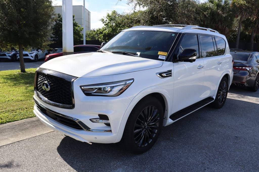 2024 INFINITI QX80 Sensory 4WD