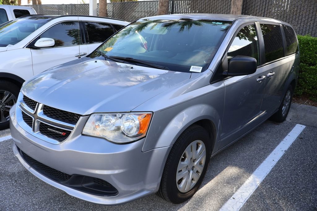 Used 2018 Dodge Grand Caravan SE with VIN 2C4RDGBG8JR161668 for sale in West Palm Beach, FL