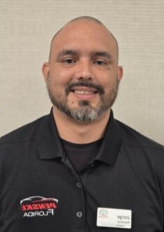 Staff member Jorge Ramirez from ID_9d6c47eaafdc