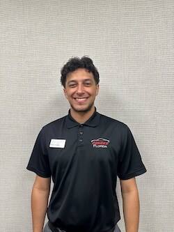 Staff member Jordy Gonzalez from ID_ce02d8aab90c