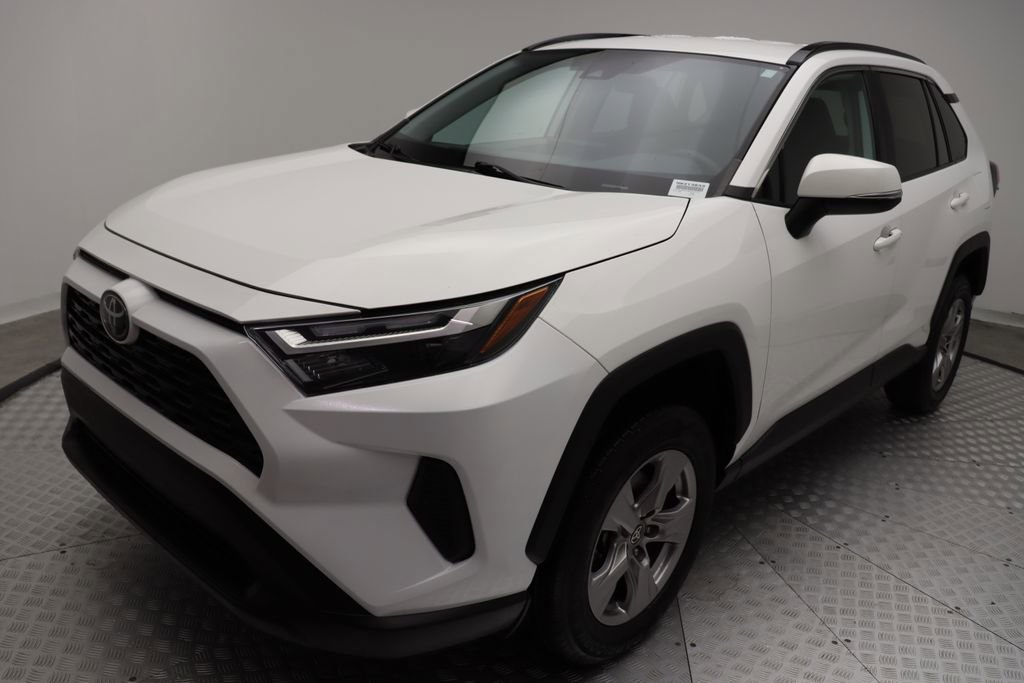 Certified 2022 Toyota RAV4 XLE with VIN 2T3W1RFV1NW213833 for sale in West Palm Beach, FL