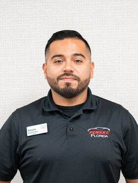 Staff member Alexis Apaestigue from ID_ce02d8aab90c