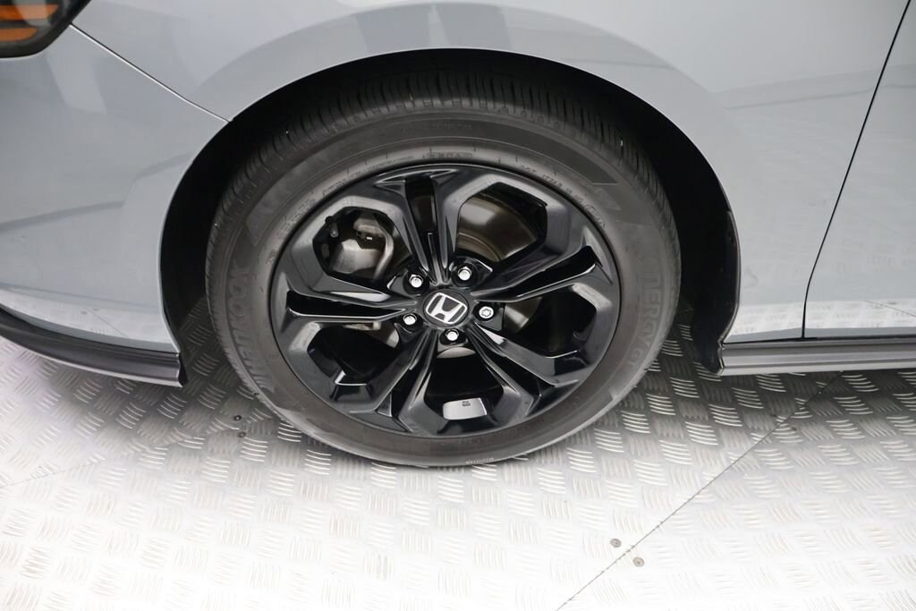 Used 2025 Honda Accord SE Sedan