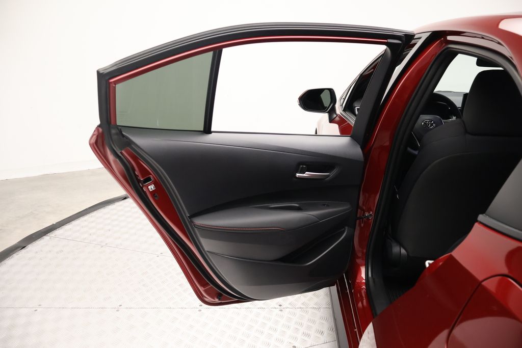 2025 Toyota Corolla SE - Photo 21