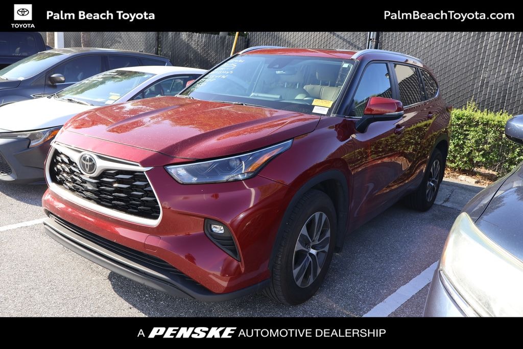 Used 2024 Toyota Highlander XLE SUV