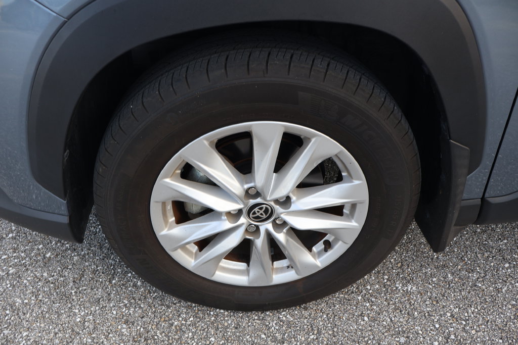 Used 2024 Toyota Corolla Cross LE SUV