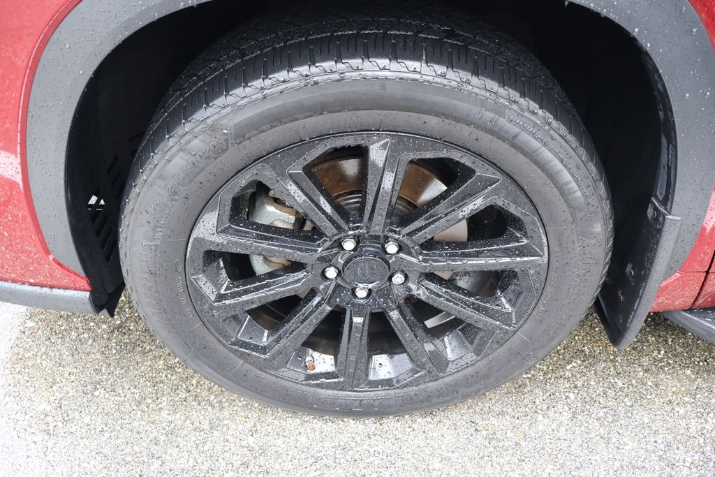Used 2024 Toyota Highlander XLE SUV