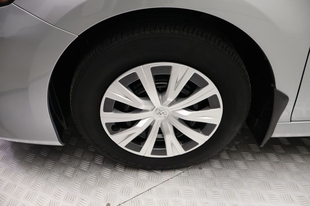 Certified 2022 Toyota Camry Hybrid LE Sedan