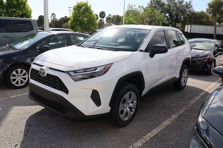 2025 Toyota RAV4 LE SUV