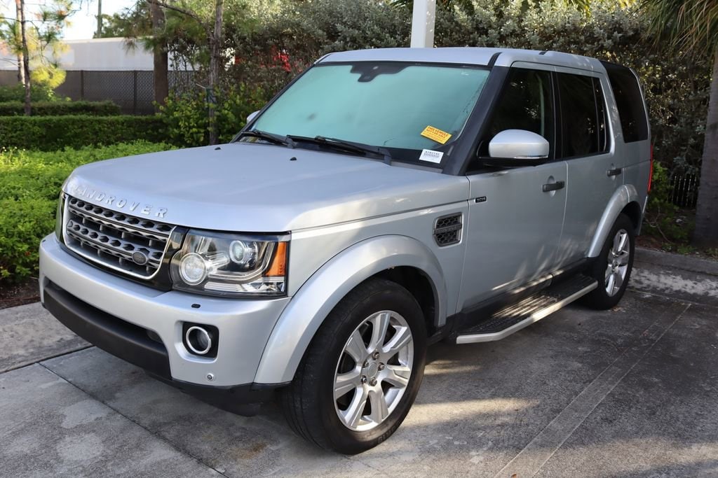 2016 Land Rover LR4 HSE's photo