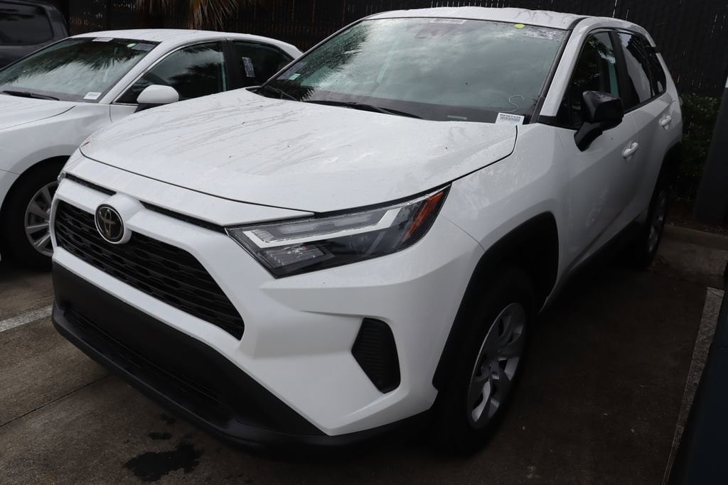 Used 2024 Toyota RAV4 LE with VIN 2T3H1RFV3RW307226 for sale in Northfield, Minnesota
