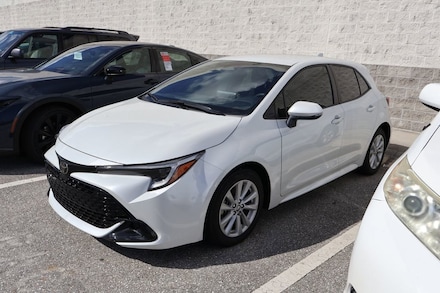 2025 Toyota Corolla Hatchback SE Hatchback
