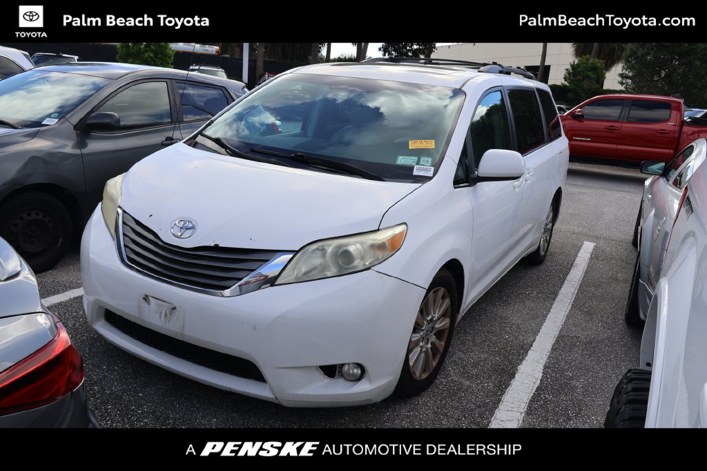 2012 Toyota Sienna