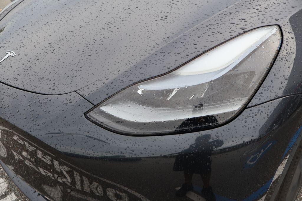 Used 2025 Tesla Model Y Long Range SUV